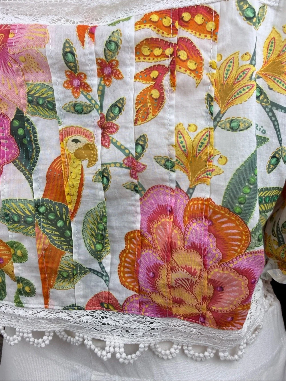 FARM Rio Macaw Bloom Floral Lace Trim Tie Front Blouse NWT L